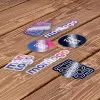 STICKERS A LA FORME 25 CM² PERSONNALISABLE 'KLISTER'