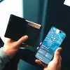 PORTE CARTES PERSONNALISABLE AVEC GEOLOCALISATION 'SEEKY'