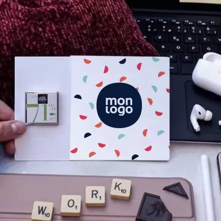 CARTE PERSONNALISÉE AVEC UN CARRÉ DE CHOCOLAT LPCC® 'CARRECHOCO'