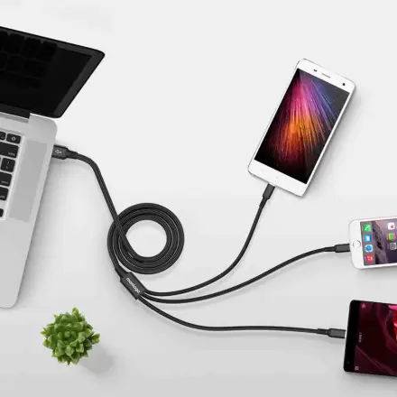 CABLE DE CHARGE PERSONNALISABLE 5 EN 1 12W 'KOLM'