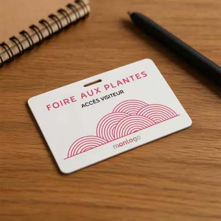 BADGE PERSONNALISABLE EN PVC 'FOPLI'