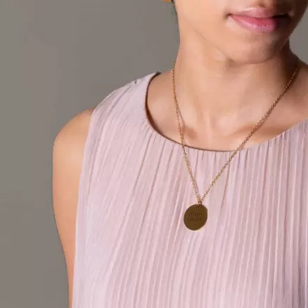 PENDENTIF ROND PERSONNALISE 'CARPE'