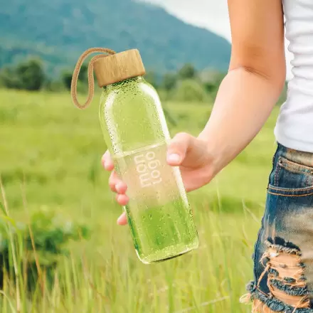 BOUTEILLE PERSONNALISABLE EN VERRE ET BAMBOU 500ML 'CULOA'