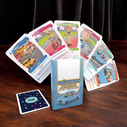 JEU DE 7 FAMILLES QUIZ PERSONNALISE 'OLIVE QUIZ'  