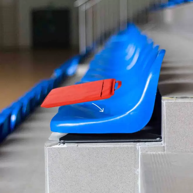 COUSSIN PUBLICITAIRE NON TISSÉ 'STADIUM'