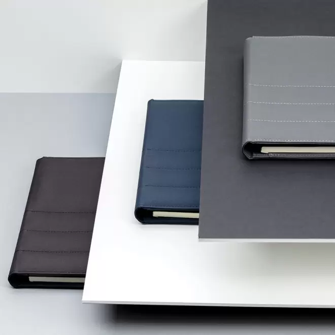 CONFÉRENCIER A5 PERSONNALISABLE IMPACT EN RPET 'PYTTY'