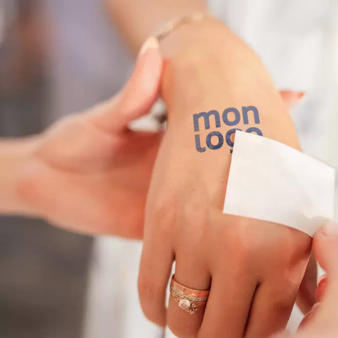 PLANCHE TATOUAGE REALISTE PERSONNALISEE BLEU 'MAORO'