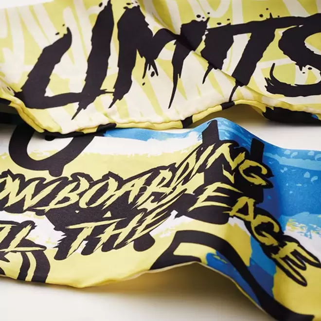 ECHARPE SUPPORTER SATIN PERSONNALISABLE 'STADIUM SUBLIME'