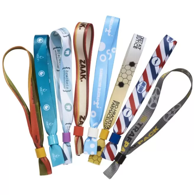 BRACELET EN SATIN PERSONNALISÉ 'ANIME QUADRI'