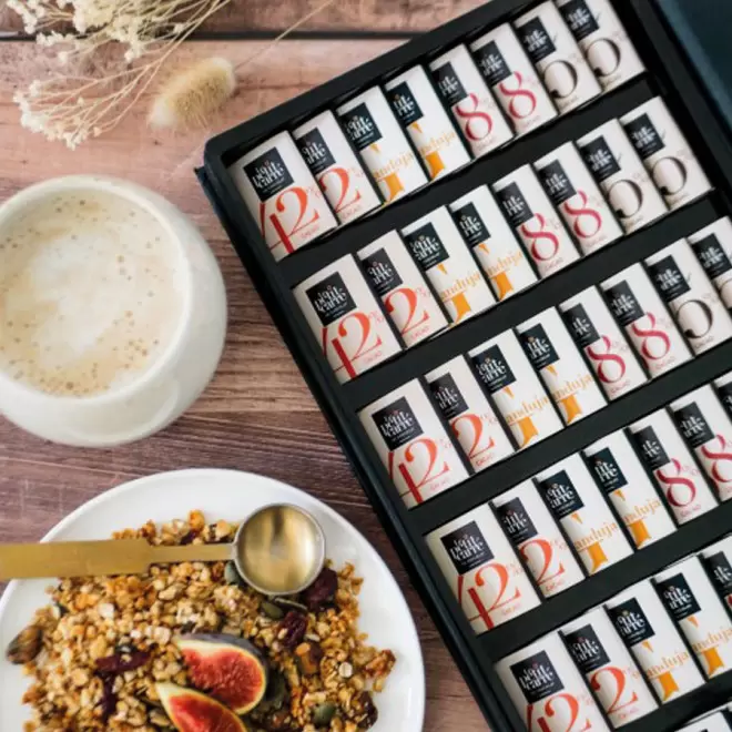 COFFRET PERSONNALISÉ DE 48 CARRÉS DE CHOCOLAT LPCC® 'TENTATION'