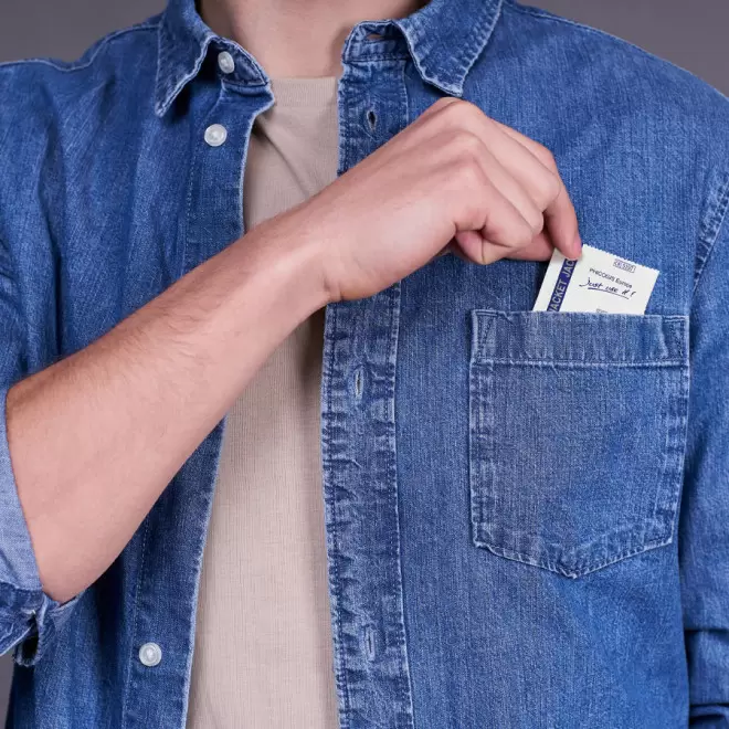 PRESERVATIF POCHETTE PERSONNALISABLE 'KONDA' 