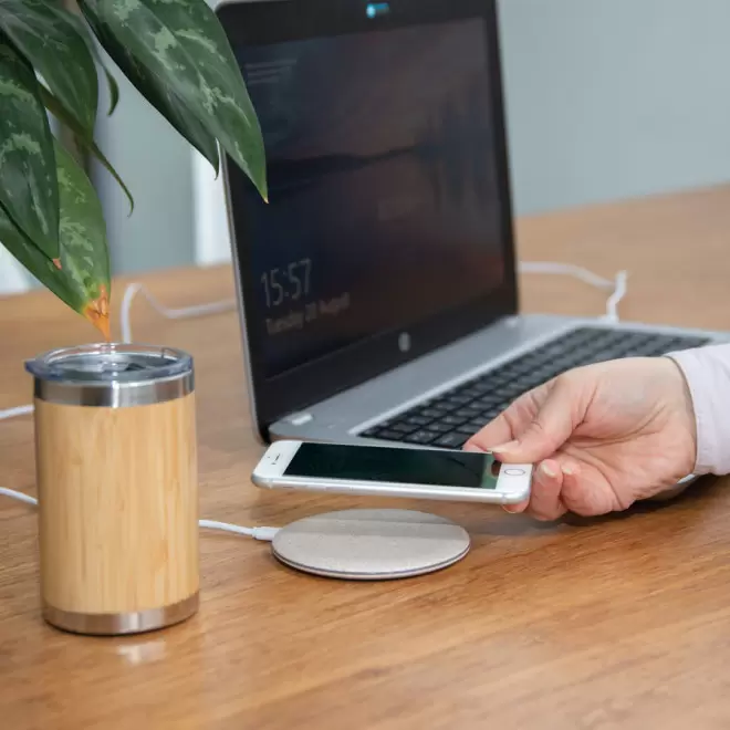 CHARGEUR PERSONNALISÉ A INDUCTION 5W 'FIBRY'