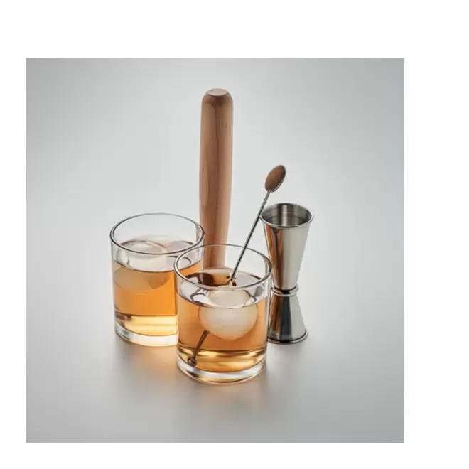 SET À COCKTAIL PERSONNALISÉ 'BANIF'