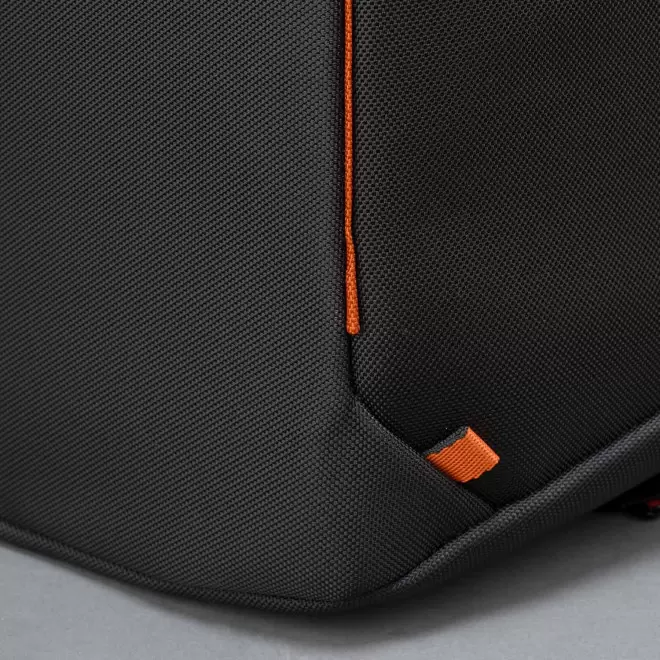 SAC A DOS PERSONNALISABLE POUR ORDINATEUR 17" 'CAMINO DESIGN'