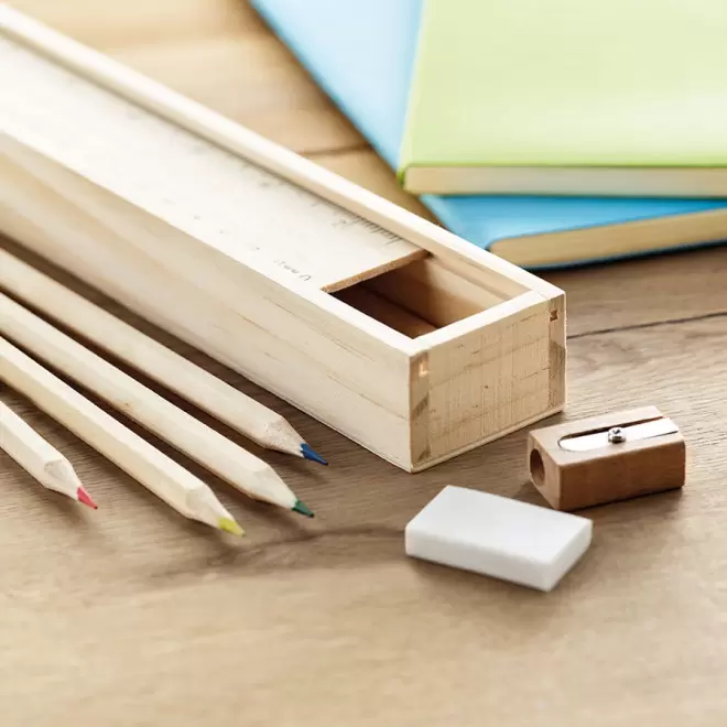 ENSEMBLE PERSONNALISÉ DE 12 CRAYONS 'SUZO'