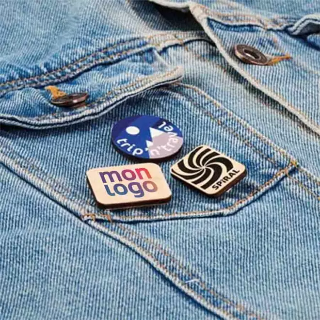 PINS PERSONNALISABLES EN BOIS 'YARI' 