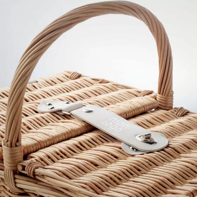 PANIER PIQUE NIQUE POUR 4 PERSONNES 'VIVI+'