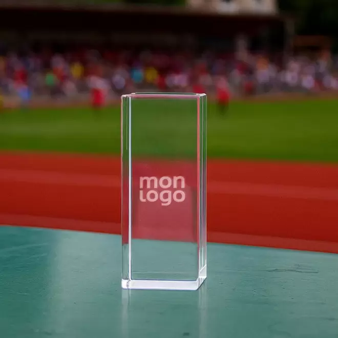 TROPHEE EN VERRE PERSONNALISE 'OWARD BLOC 7 CM'