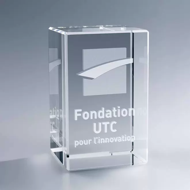 TROPHEE EN VERRE PERSONNALISE 'OWARD BLOC 8 CM'