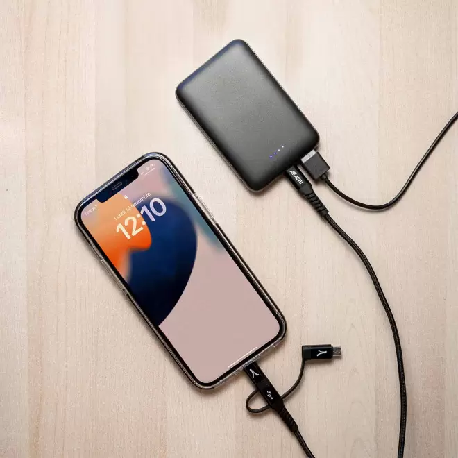 KIT PERSONNALISABLE BATTERIE ET CABLE 'PRATIK'