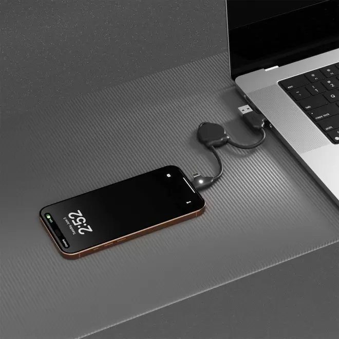 CABLE DE CHARGE PERSONNALISABLE 'OCTOMINI'