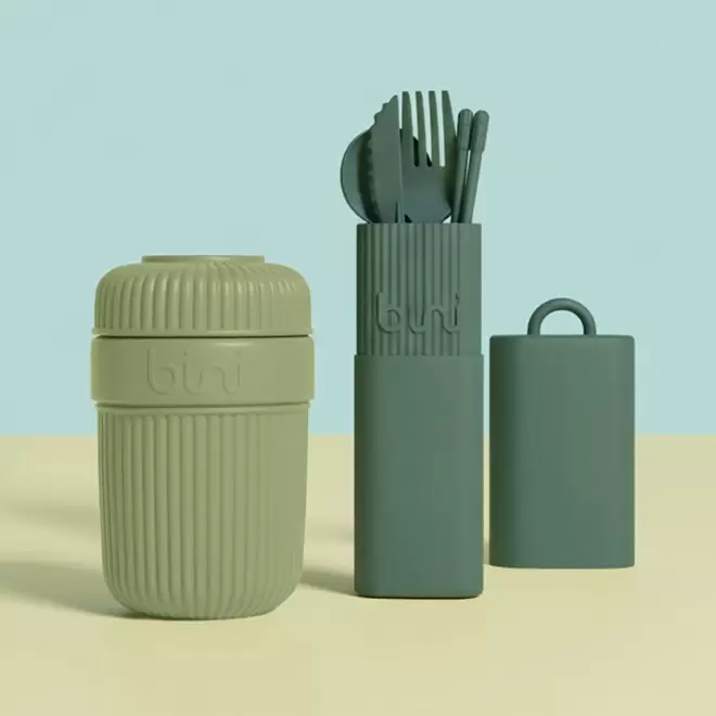 COFFRET PERSONNALISABLE MUG ET COUVERTS 'BINI'