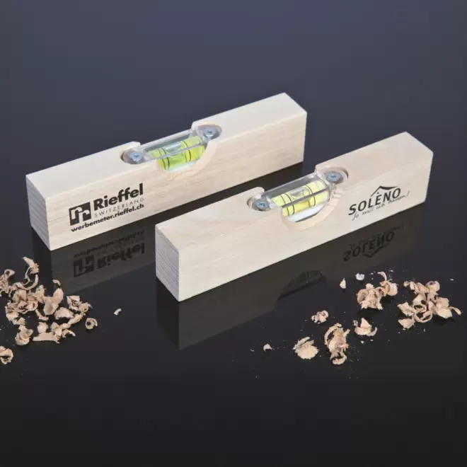 NIVEAU A BULLE EN BOIS PERSONNALISABLE 'FRENO'