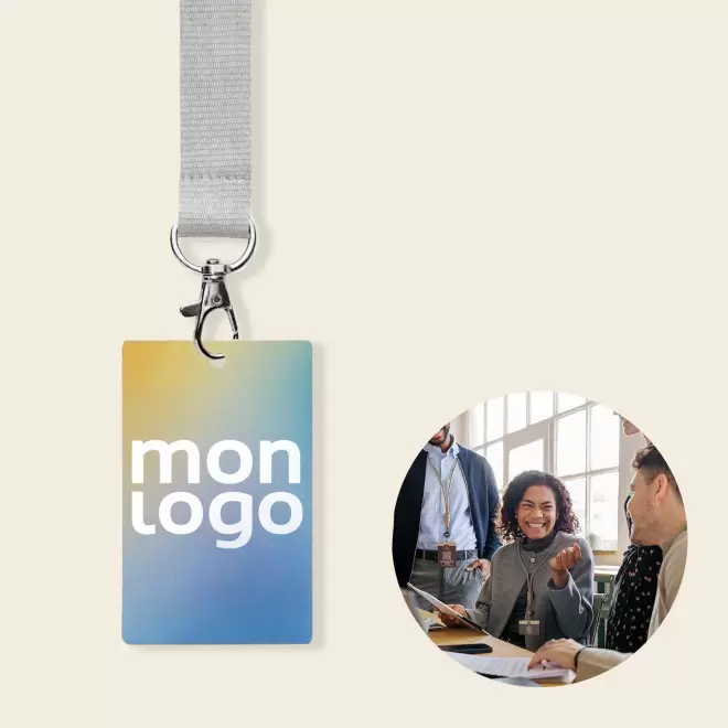 BADGE EN PAPIER 8.6x5.4CM PERSONNALISE 'BADGOS'