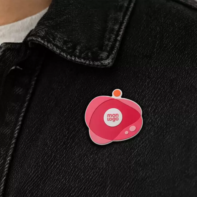 PINS EN PVC 2D PERSONNALISABLE 'JOSHU'