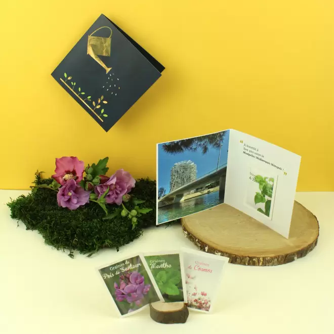 CARTE 2 VOLETS AVEC GRAINES PERSONNALISABLE 'POUVOI'