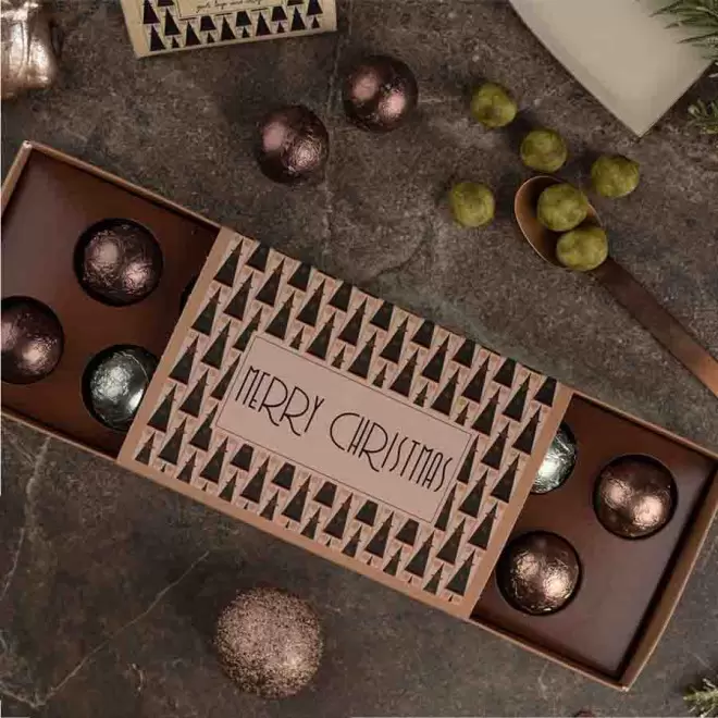 COFFRET PUBLICITAIRE 12 PRALINES AU CHOCOLAT 'CHOPRA'