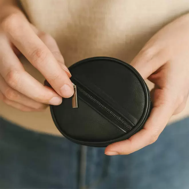 PORTE CLE PERSONNALISE EN CUIR ROND 'ILYOUS'