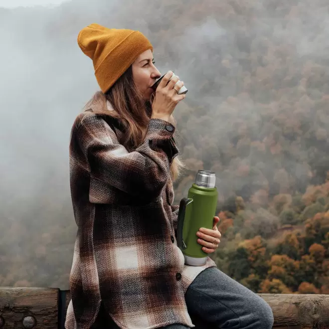 BOUTEILLE ISOTHERME PERSONNALISABLE GOBELET 1L 'NAYMI'