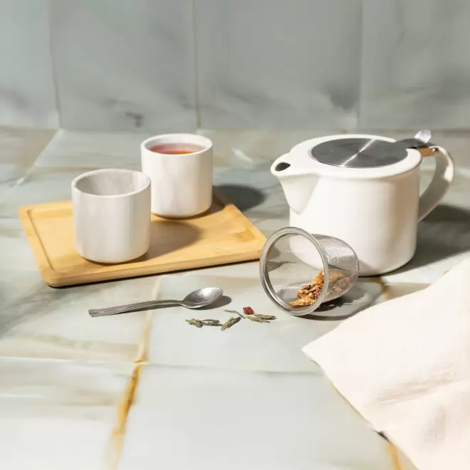 SET A THE AVEC THEIERE ET PLATEAU PERSONNALISABLE 'INFU'