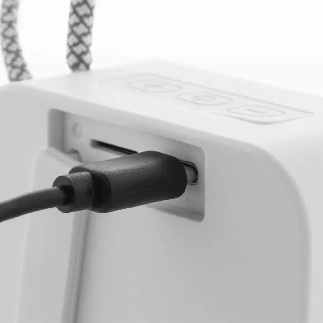 MINI ENCEINTE SANS FIL PERSONNALISABLE 'CUBO'