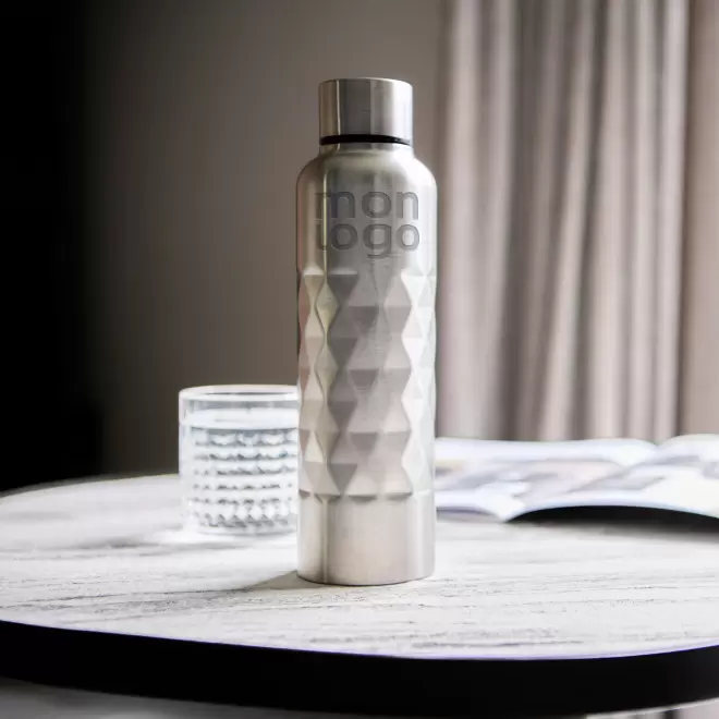 BOUTEILLE EN ACIER RECYCLE 800ML PERSONNALISABLE 'LINTA'