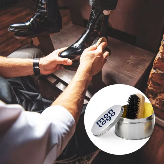 KIT NETTOYAGE POUR CHAUSSURES PERSONNALISABLE 'CLEANCHOW'