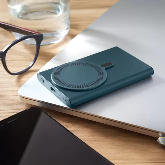 BATTERIE PERSONNALISABLE MAGNETIQUE 5000 MAH 'MAGITI'