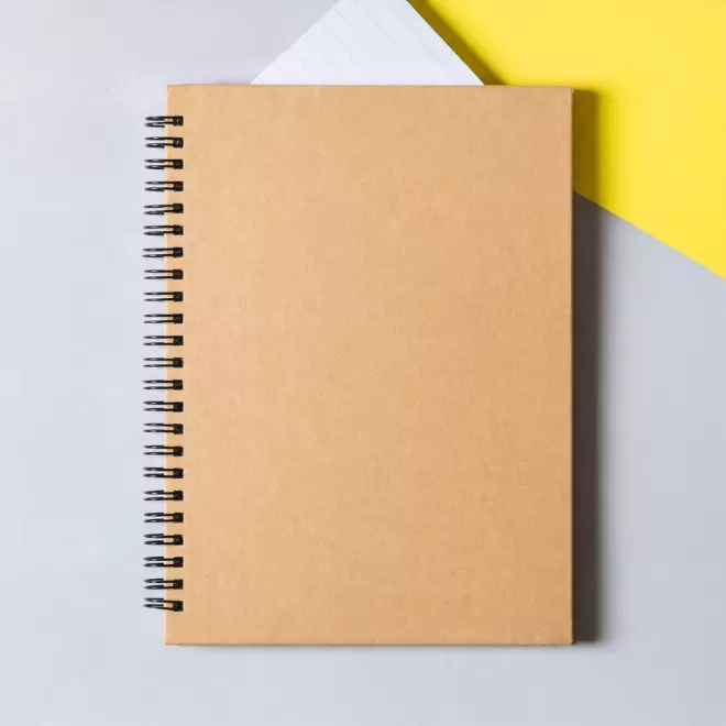 CARNET A5 PERSONNALISABLE EN CARTON RECYCLE 'RALIA'