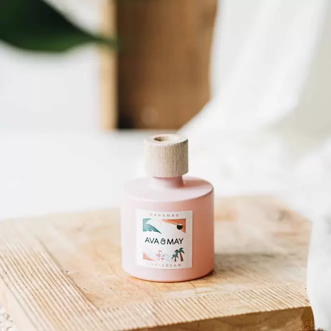 DIFFUSEUR DE PARFUM PERSONNALISE BOUCHON BOIS 'AVA MAY'