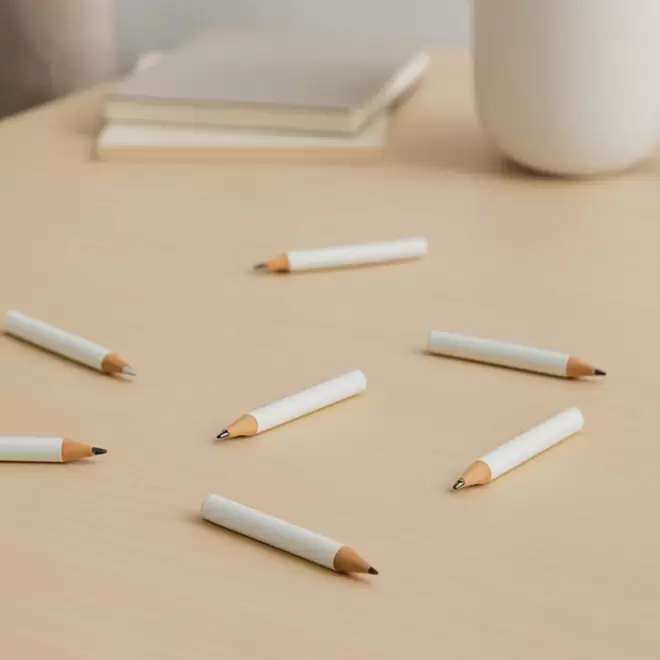 LOT DE 100 MINI CRAYON PERSONNALISABLE 'MINI IKA' 