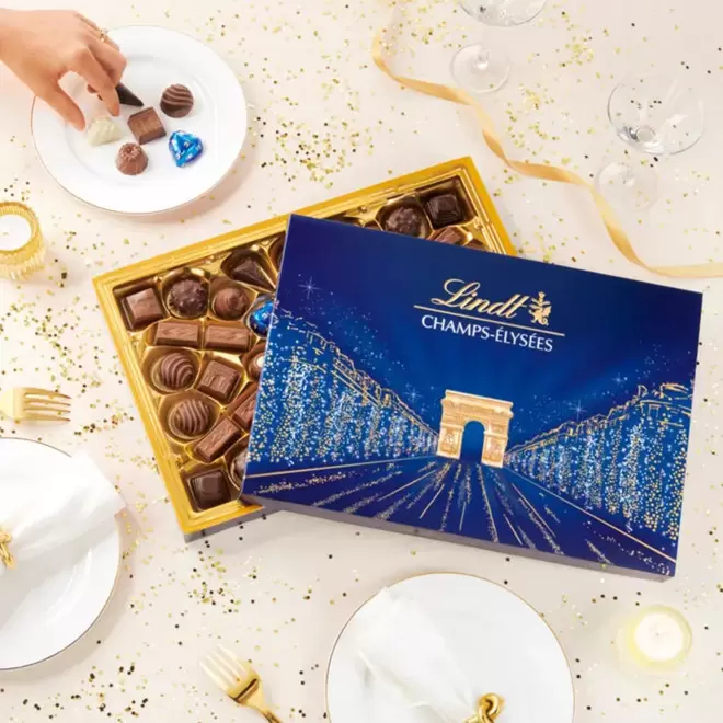 GRAND COFFRET LINDT PERSONNALISABLE 'CHAMPS ELYSEES'