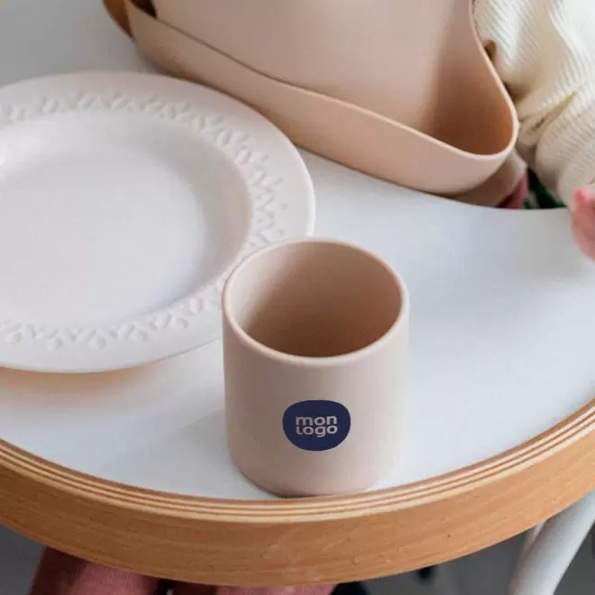 GOBELET ENFANT EN SILICONE PERSONNALISE 'PUREE'