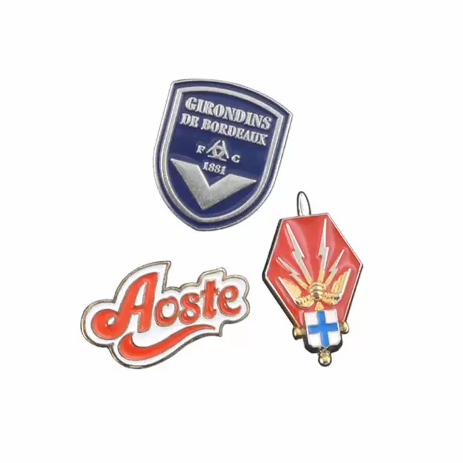 PINS SUR MESURE ZAMAC RECYCLE 'CREAPINS'