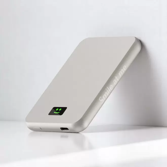 POWERBANK 5000 mAH PERSONNALISABLE 'SMILE'