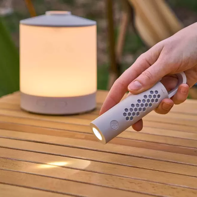 LAMPE DE CAMPING 2 EN 1 PERSONNALISABLE 'MINTARA'