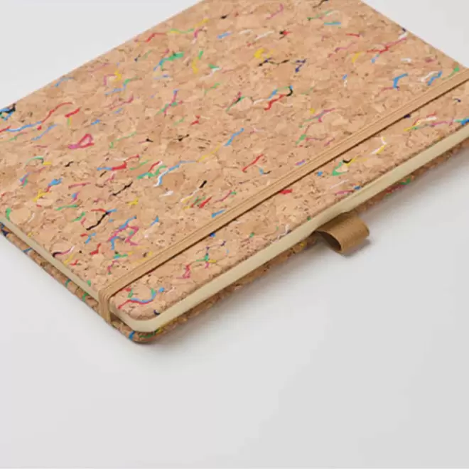 CARNET ET STYLO EN LIEGE PERSONNALISABLE 'CORCHI'