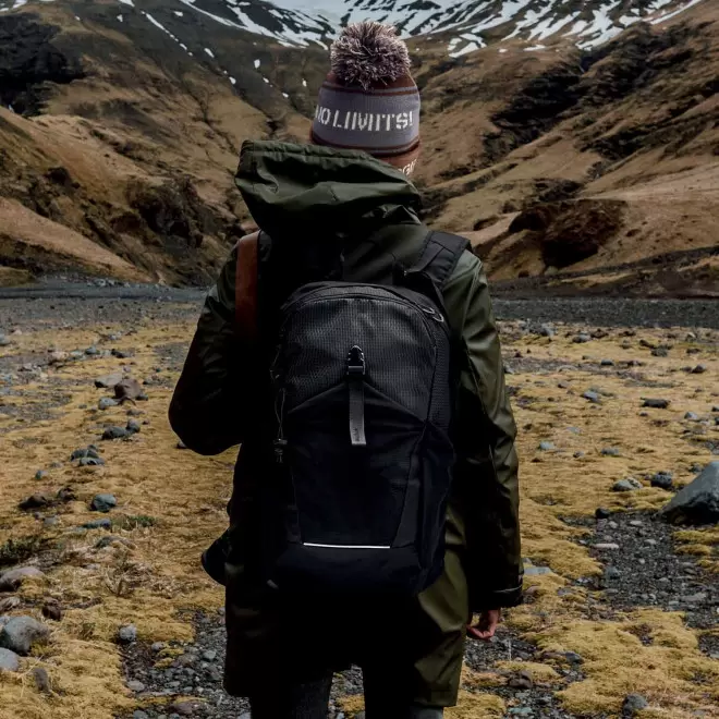 SAC A DOS RANDONNEE EN NYLON PERSONNALISABLE 'RAGLA'