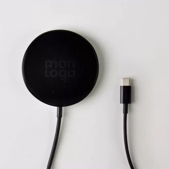 CHARGEUR INDUCTION MAGNETIQUE PERSONNALISABLE 'THYKA'