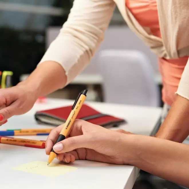 SET 4 STYLOS ROLLER STABILO PERSONNALISABLE 'POINTBALL'